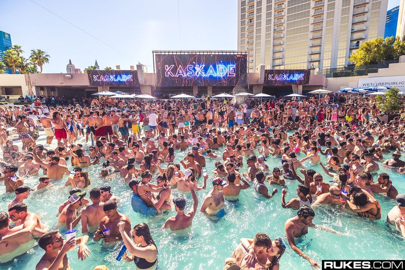Las Vegas Pool Parties WET REPUBLIC 2019 Dates & DJs