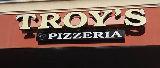 Troy's Pizza Oven