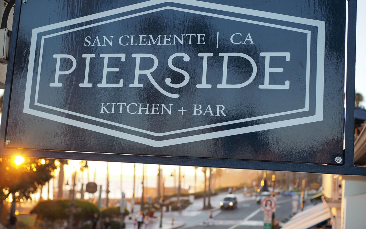 Pierside Restaurant & Bar