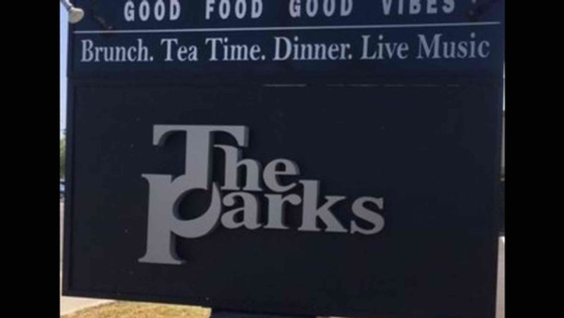 THE PARKS BISTRO & LOUNGE