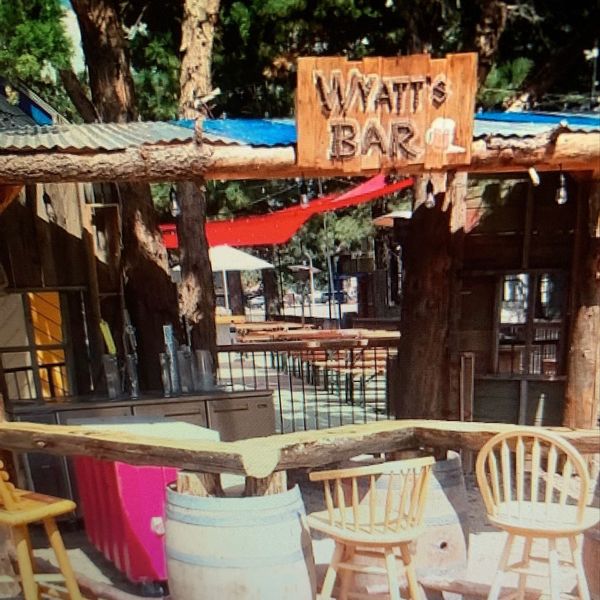 Wyatts Grill and Saloon