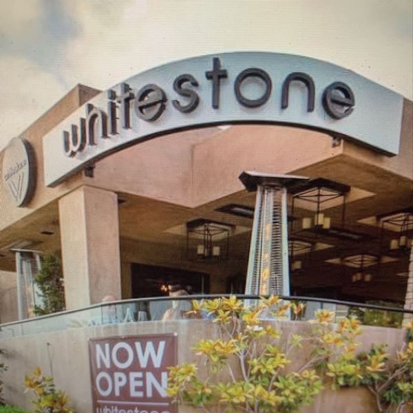 Whitestone Restaurant & Bar 
